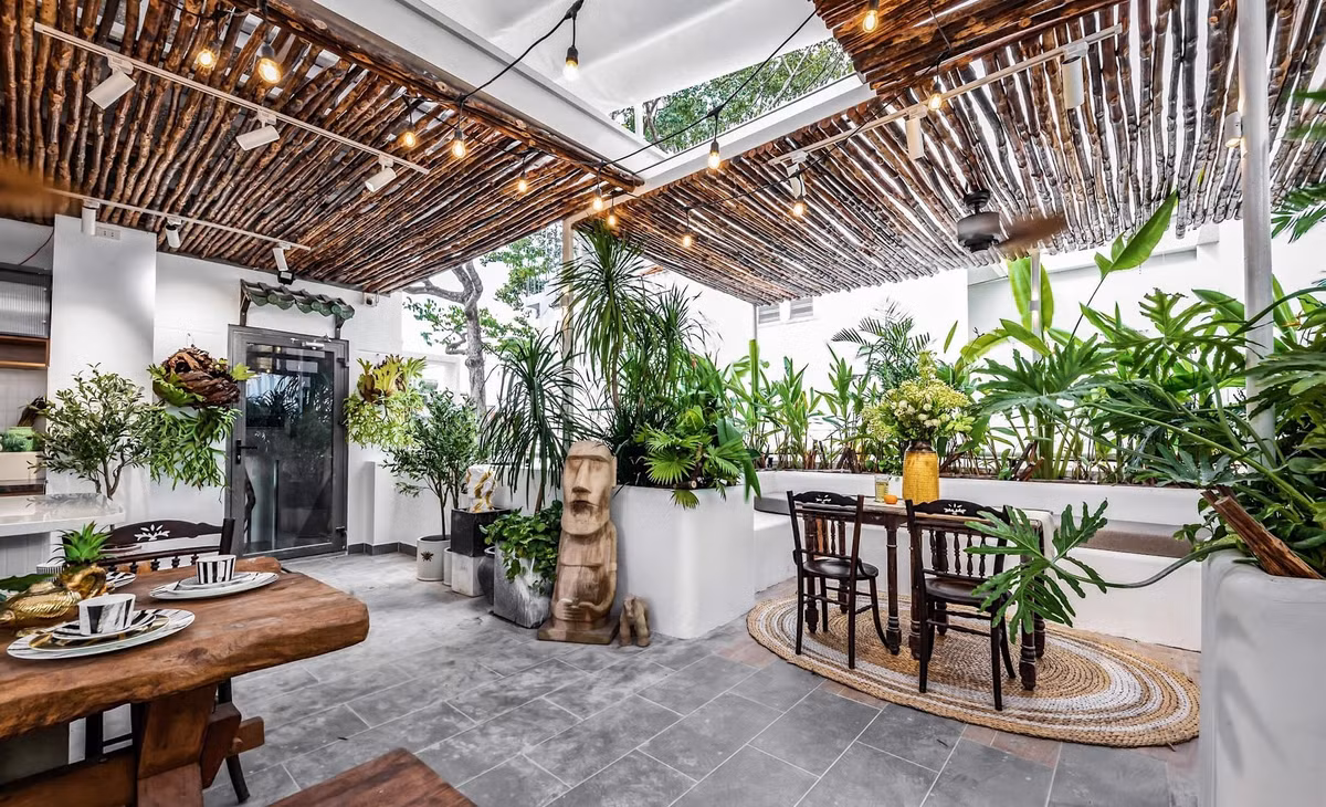 Khu vuon resort, phong tam 