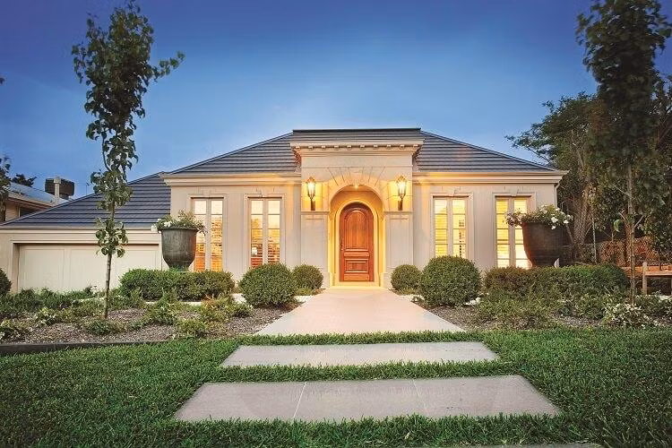 Nha cap 4 kieu Phap sang trong, tien nghi va dep hut hon