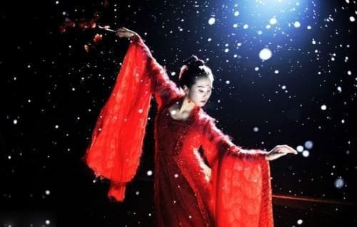 Doc het bai tho nay cua Ly Bach moi biet ong khong chi la Thi Tien, kiem khach-Hinh-4