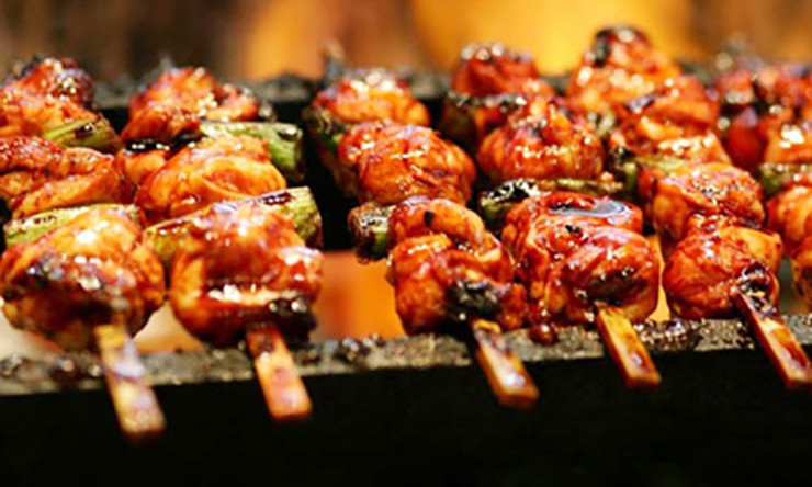 Trước đây, cây mắc khén mọc hoang, ít ai để ý, bà con đi rừng thì nhặt về để làm gia vị cho các món ăn