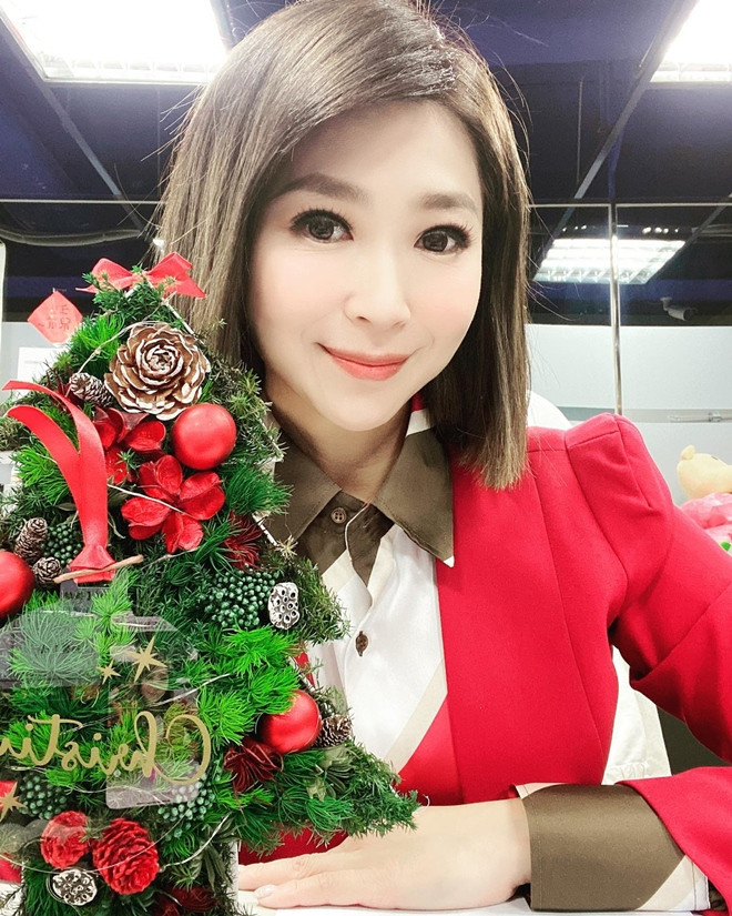 Me man top 5 MC hang dau xu Dai, nhan sac ra sao khien truyen thong khen nuc no-Hinh-11