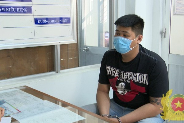 Lộ diện hai nghi phạm bắn chết thiếu niên 15 tuổi ở miền Tây ảnh 1