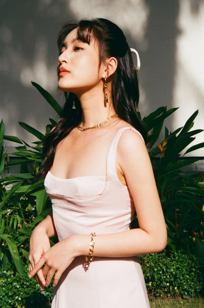 Cô nàng thường xuyên được mời làm mẫu ảnh quảng cáo.