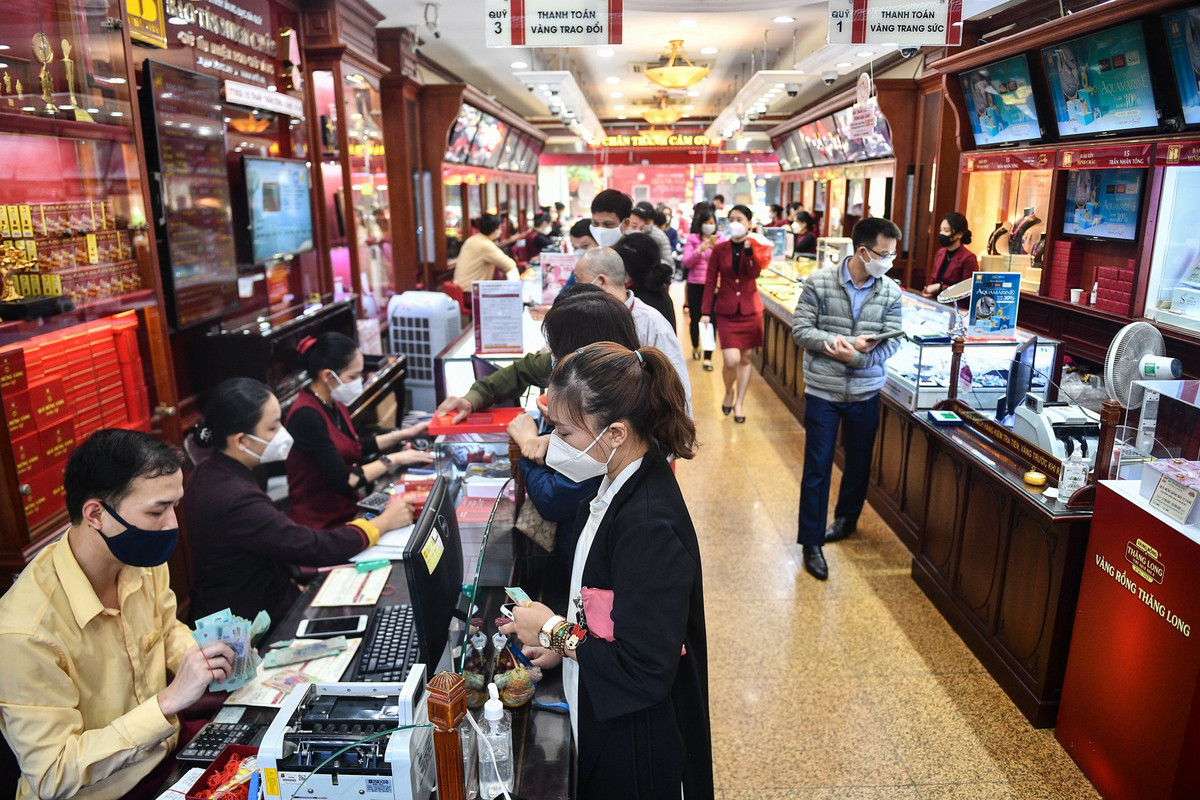 Gia vang mieng giam sau, nguoi mua lo 5 trieu dong/luong sau 1 ngay