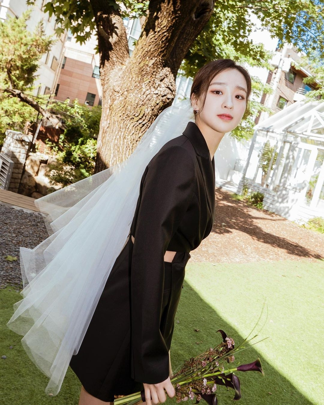 "Nữ thần thể dục nhịp điệu" Son Yeon Jae kết hôn ảnh 2