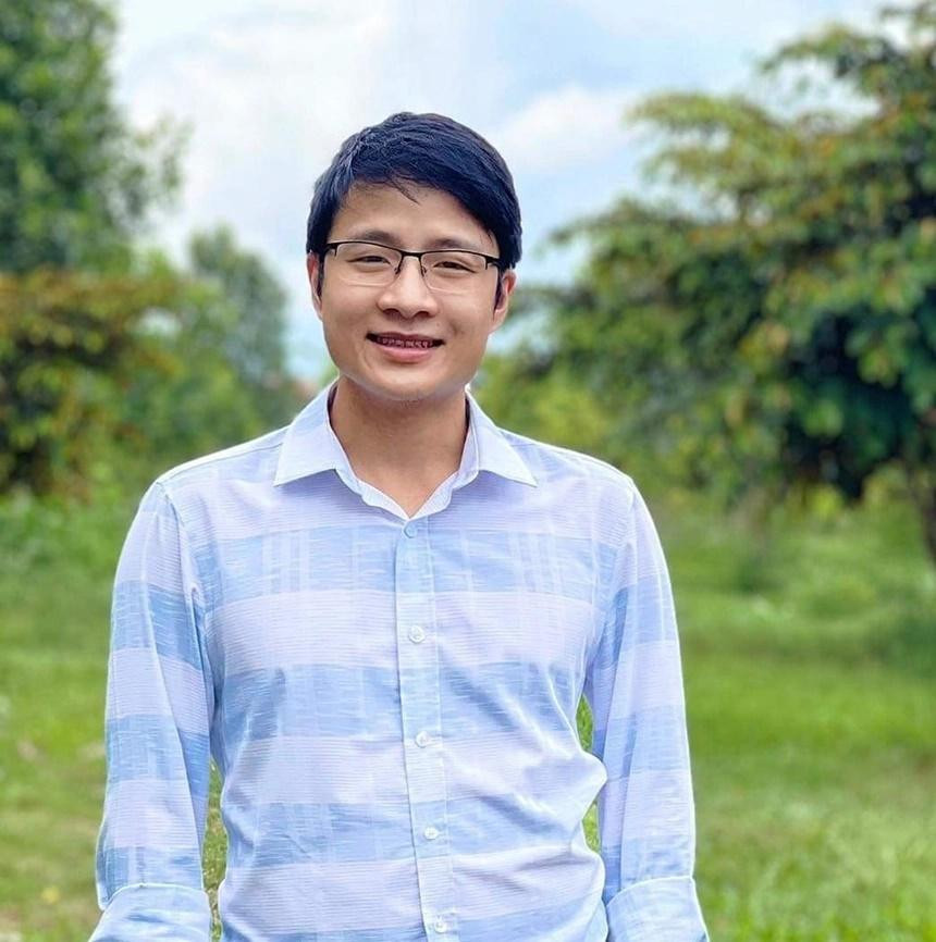 t quán quân về nước làm việc: Đến nay, có ít nhất 4 nhà vô địch được xác nhận về nước làm việc là Lương Phương Thảo (O3), Lê Vũ Hoàng (O6) và Lê Viết Hà (O7) và Nguyễn Trọng Nhân (O14). Trong đó, Lê Vũ Hoàng được biết đến là “quán quân Olympia thành đạt nhất” với khối tài sản ước tính 1 triệu đô ở Australia. Tháng 3 năm nay, thông tin nhà vô địch năm 6 trở về nước lập nghiệp khiến nhiều người bất ngờ. Theo đó, anh có mặt ở Lam Kinh (Thanh Hóa) để hợp tác xây dựng trung tâm nghiên cứu và sản xuất các sản phẩm công nghệ cao. Ảnh: Lê Vũ Hoàng.