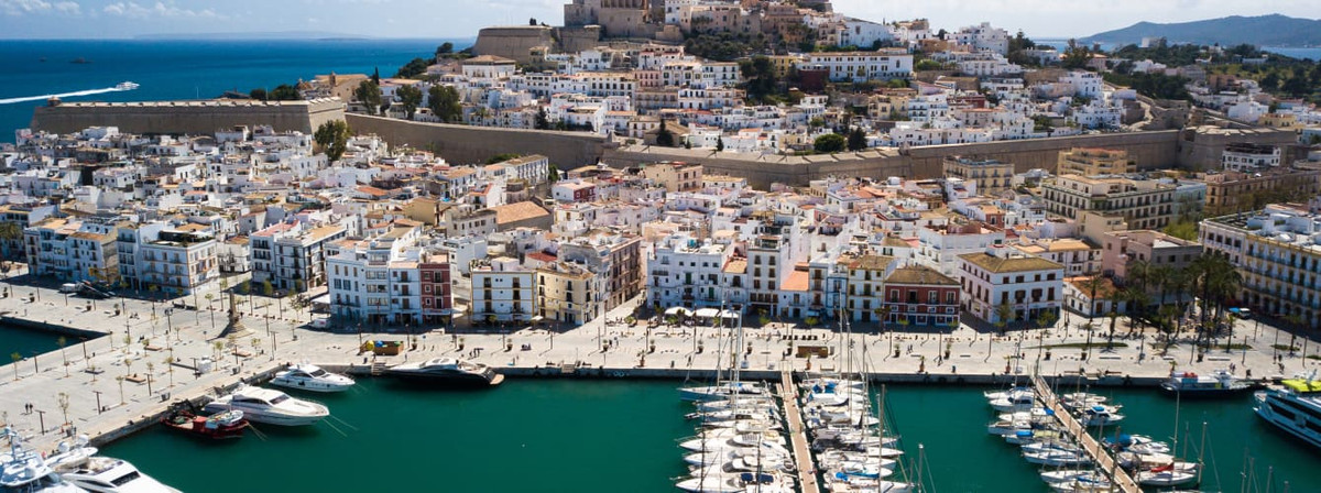 Hon dao dat do bac nhat danh cho gioi thuong luu tai Tay Ban Nha