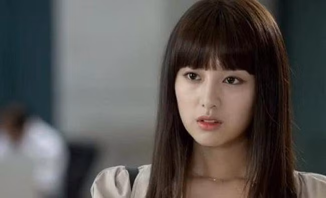 Chong sap cuoi tro tai nau nuong, noi 1 cau nha vo nghen hong