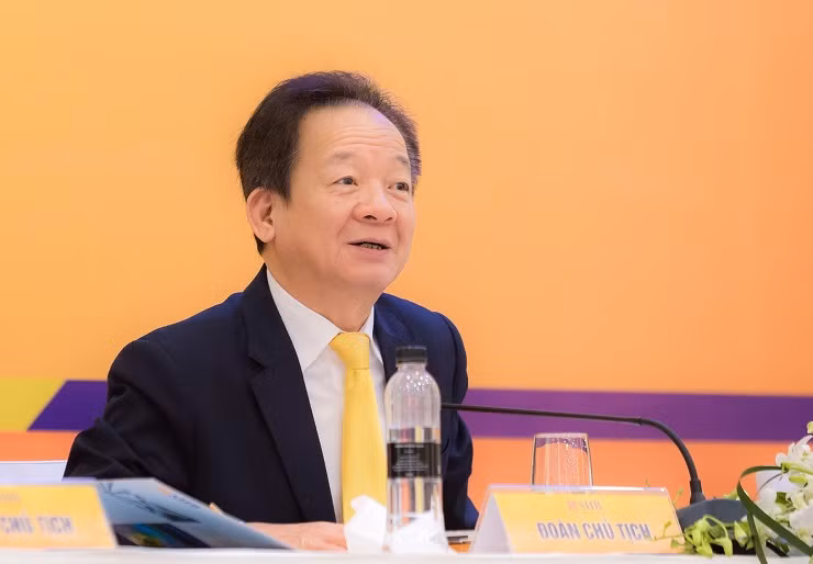 Bau Hien tiep tuc giu chuc Chu tich HDQT SHB