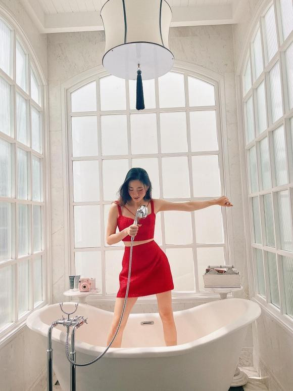 Van Mai Huong dung hang hoa hau toan thua vi tieu tiet-Hinh-11