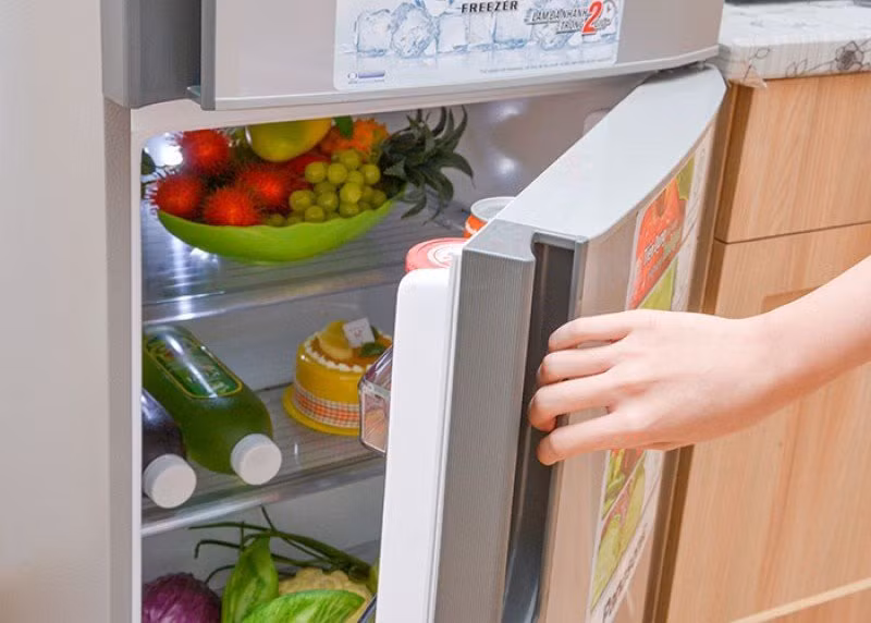 Tu lanh chay bi hao dien, lam theo cach nay de tiet kiem, giam tien trieu