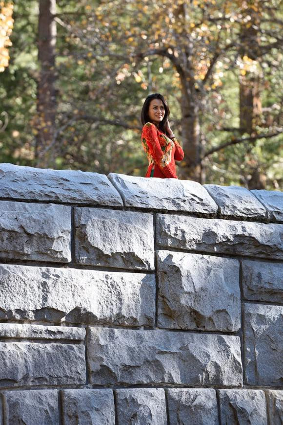 Ngo Y An dang loat anh dien ao dai don xuan duoc khen tre dep-Hinh-10