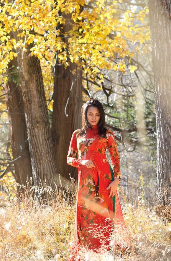 Ngo Y An dang loat anh dien ao dai don xuan duoc khen tre dep-Hinh-12