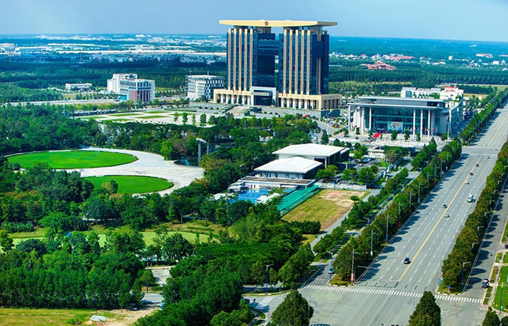 Sáu tháng đầu năm 2022, tổng sản phẩm trên địa bàn tỉnh (GRDP) tăng 6,85% so với cùng kỳ năm ngoái; trong đó, công nghiệp-xây dựng tăng hơn 7,8%; dịch vụ tăng hơn 6%, nông lâm nghiệp tăng xấp xỉ 3%.