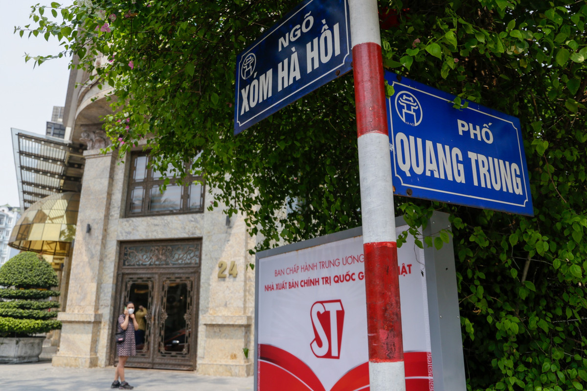 Trước đó, tối 5/4, trung tướng Tô Ân Xô, Chánh văn phòng kiêm Người phát ngôn Bộ Công an cho biết Cơ quan điều tra Bộ Công an đã khởi tố bị can Đỗ Anh Dũng (61 tuổi, Chủ tịch Tập đoàn Tân Hoàng Minh) con trai Đỗ Hoàng Việt cùng 5 người khác về tội Lừa đảo chiếm đoạt tài sản.