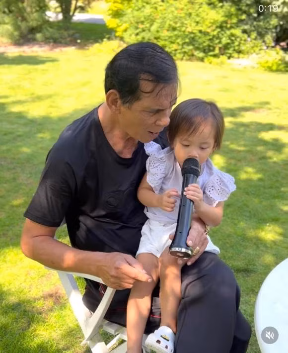 Subeo chup anh cho hai em: Lisa hoa nang tho, Leon ngoi im cung tau hai-Hinh-11