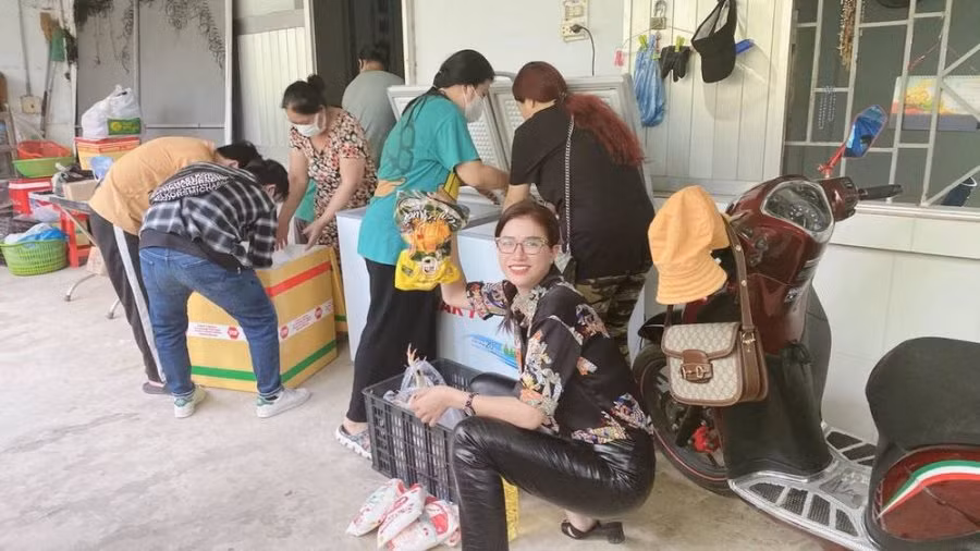 Trang Tran dung tien duoc boi thuong tu vu lua dao nam 2020 de tu thien