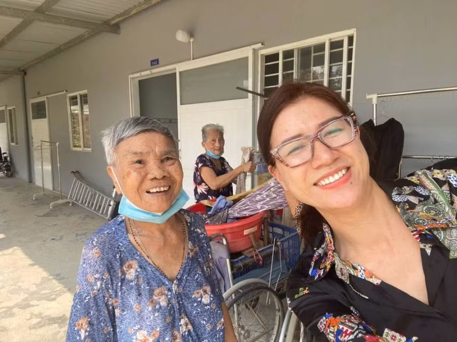 Trang Tran dung tien duoc boi thuong tu vu lua dao nam 2020 de tu thien-Hinh-2