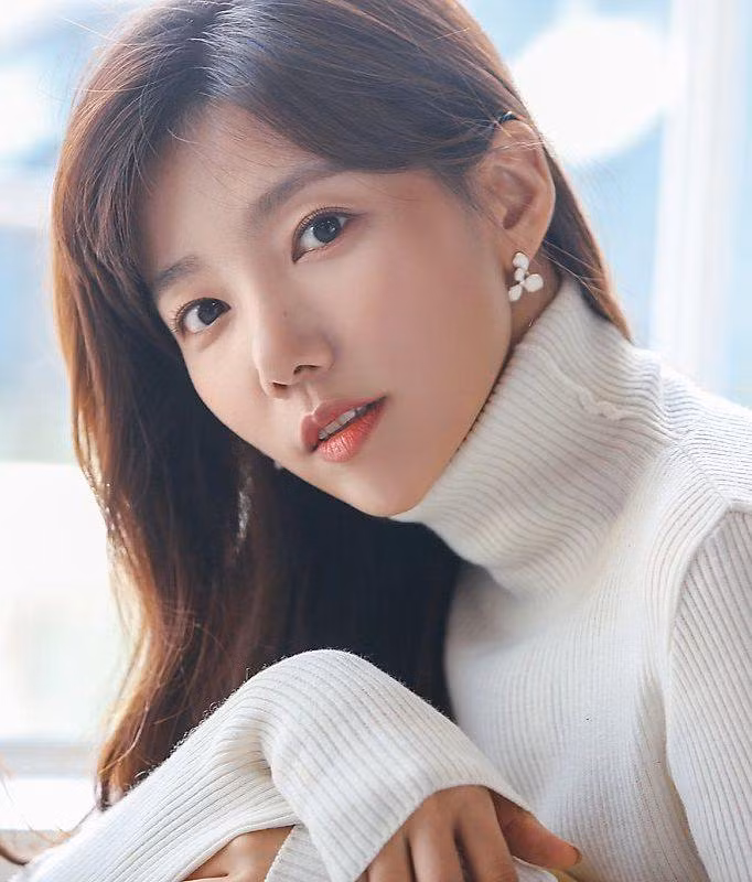 Nhan sac dinh cao cua dan my nhan Han tuoi Dan-Hinh-11