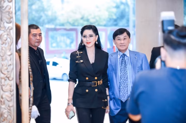 Dien vien Thuy Tien 'Vi dang tinh yeu': Song nhu ba hoang, tre dep o tuoi 52-Hinh-5