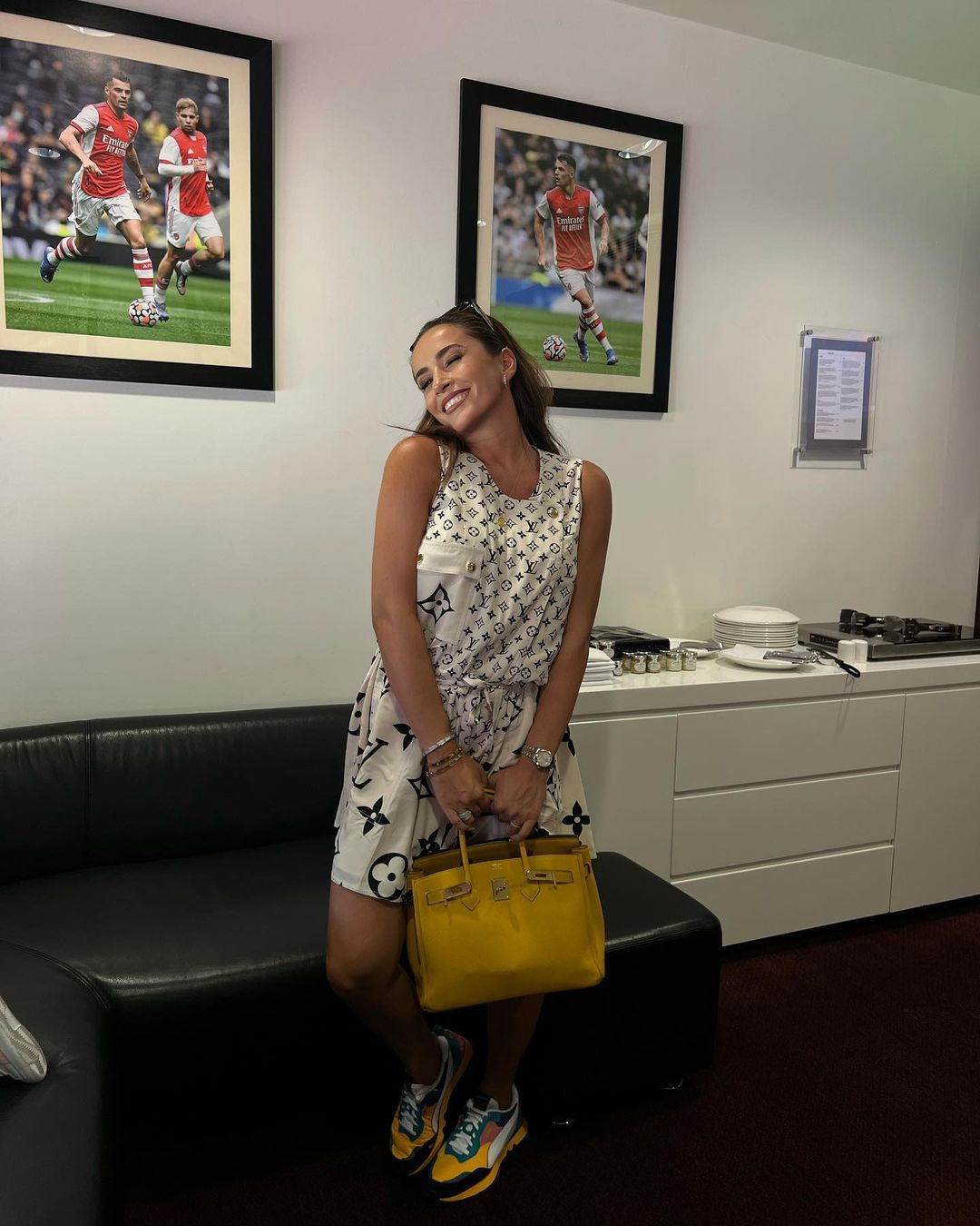 Xhaka va vo song cuc sang chanh du bi tuoc bang doi truong Arsenal-Hinh-8