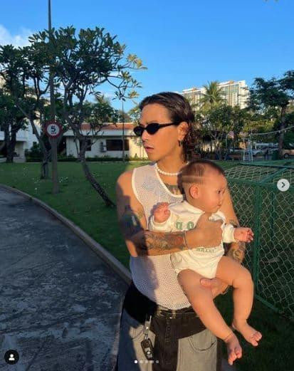 Decao va Lam Minh dang loat anh gia dinh hanh phuc sau on ao