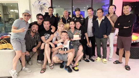 Nhan sac o tuoi U50 dang nguong mo cua ca si Huong Thuy-Hinh-6