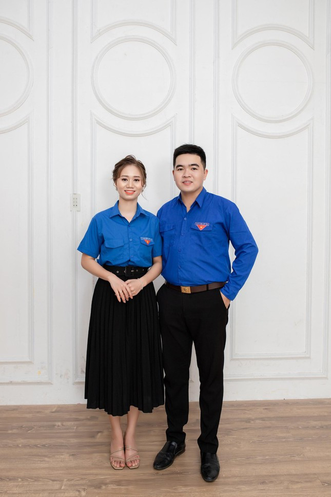 Cap doi can bo Doan nen duyen nho hoat dong tinh nguyen-Hinh-3