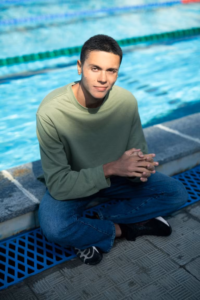 Ngoi sao 18 tuoi pha nhieu ky luc boi loi the gioi-Hinh-7