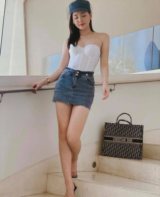 Việc sử dụng corset là một trải nghiệm đầy đau đớn và được nhận xét là "hành xác".