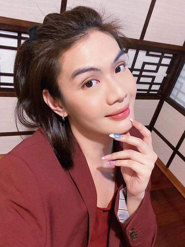 Dao Ba Loc khoe anh me, khang dinh 'dep do di truyen'-Hinh-7