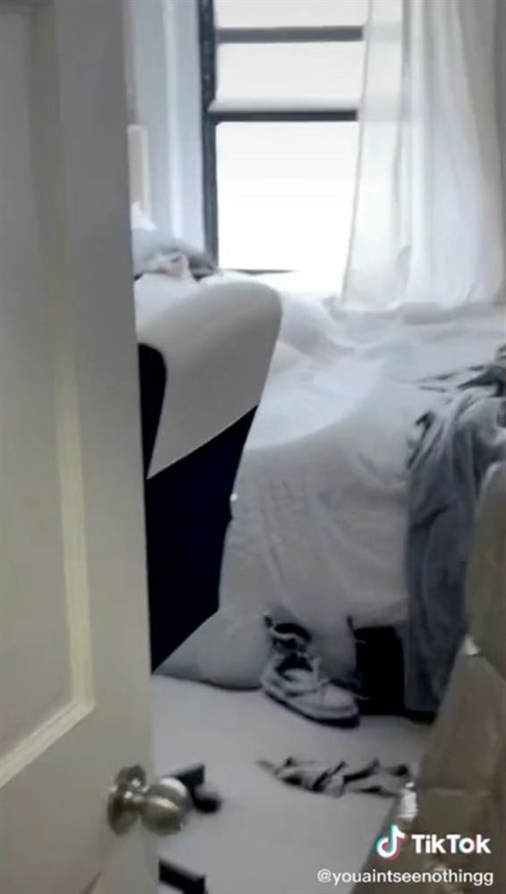 Di choi quen dong cua so, co gai nhan cai ket do khoc do cuoi-Hinh-2