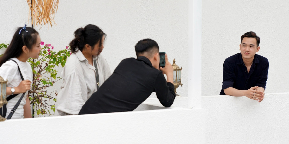 Vi sao quan o TP.HCM thu 1,5 trieu dong/gio voi khach 'song ao'?