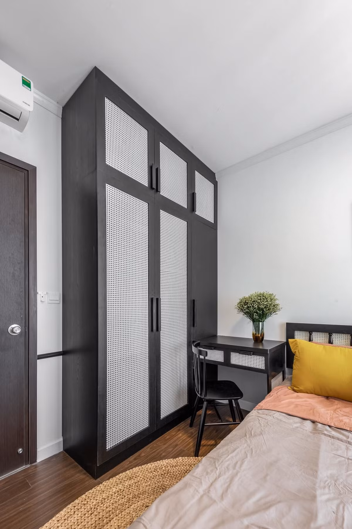 Can ho Indochine mang hoi tho hien dai, khong dot pha nhung gay an tuong-Hinh-10