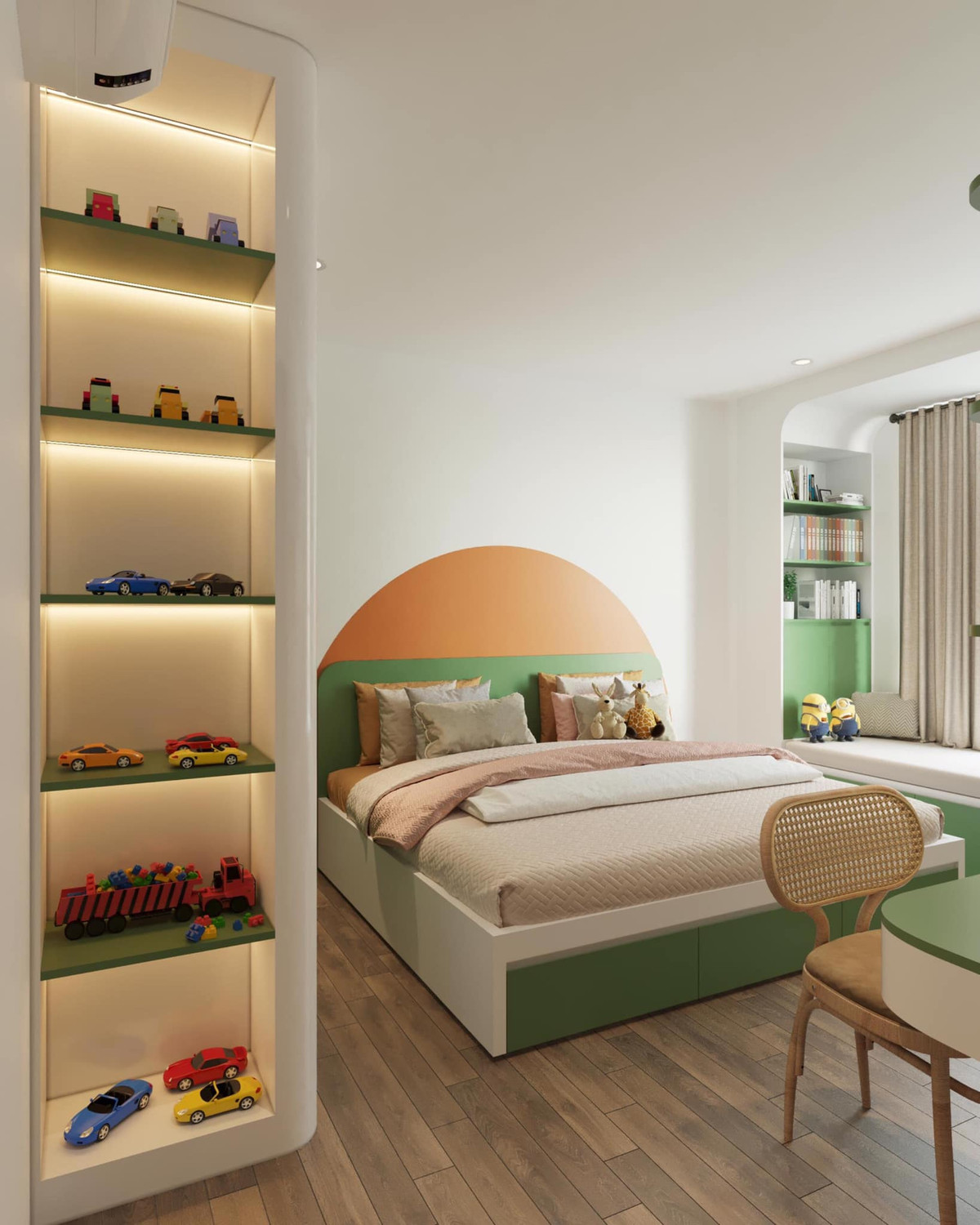 Giường em bé thông minh, có nhiều hộc tủ đựng đồ ngăn nắp. Một khoang tủ thiết kế thành kệ bày bộ sưu tập xe hơi.
