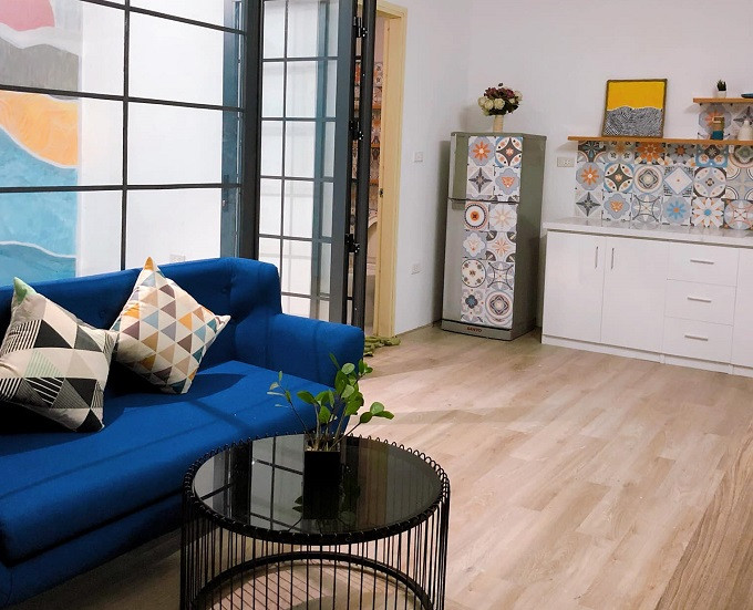 Căn hộ 47m2 'thay áo mới' sau cải tạo với chi phí chỉ 60 triệuCăn hộ 47m2 được gia chủ cải tạo từ 1 phòng ngủ thành 2 phòng ngủ, chi phí cho toàn bộ quá trình “thay áo mới” này khoảng 60 triệu đồng và thi công trong thời gian 1 tuần.