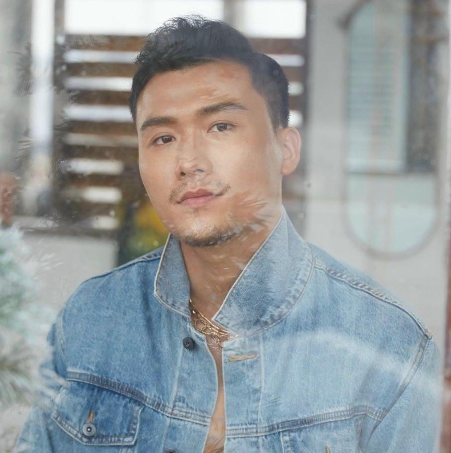 Ve nam tinh cua dai uy cong an Phong cua 