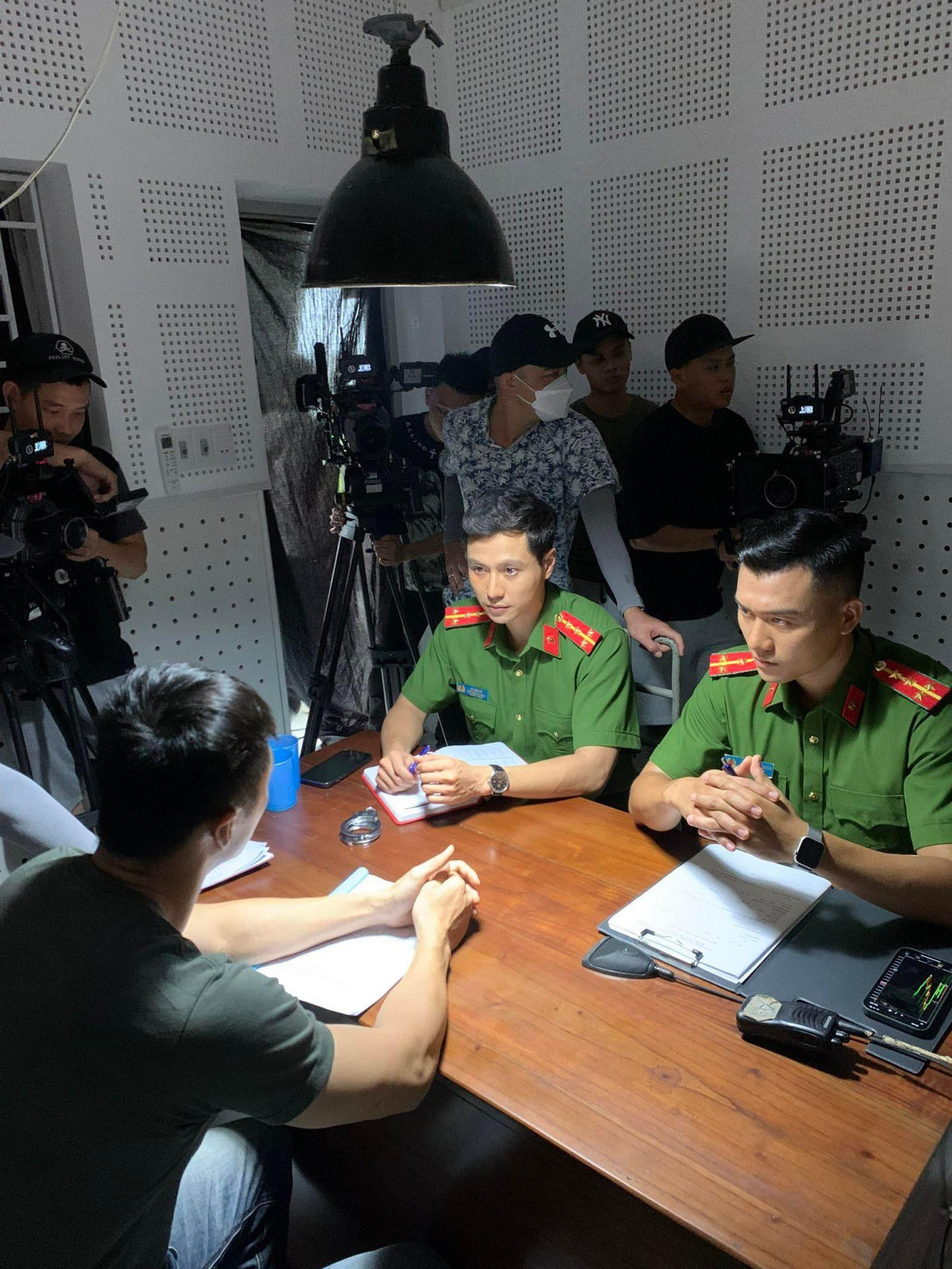 Ve nam tinh cua dai uy cong an Phong cua 