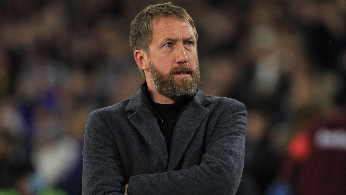 Graham Potter là cái tên được chọn cho vị trí HLV của Chelsea sau khi ban lãnh đạo đội bóng này sa thải Thomas Tuchel. Chiến lược gia 47 tuổi được đánh giá cao khi dẫn dắt Brighton đứng thứ 4 trên bảng xếp hạng Premier League sau 6 vòng.