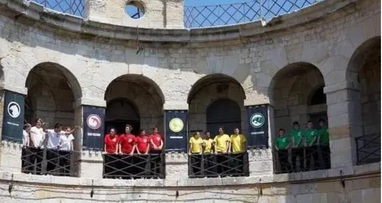 Giờ đây nhà tù trở thành điểm quay những bộ phim hoành tráng cũng như là nơi du lịch yêu thích của nhiều người!