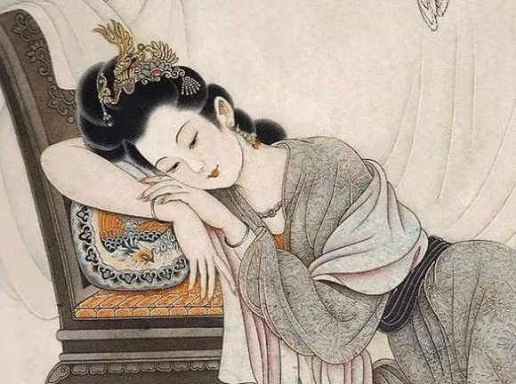 Nhìn chung, câu tục ngữ này không chỉ là một lời khuyên về sinh hoạt hàng ngày mà còn là sự phản ánh của quan niệm sống, cách nhìn nhận thế giới tâm linh trong văn hóa của người xưa.