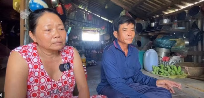 Nguoi dan ong lay vo hon 30 tuoi bat chap su che cuoi