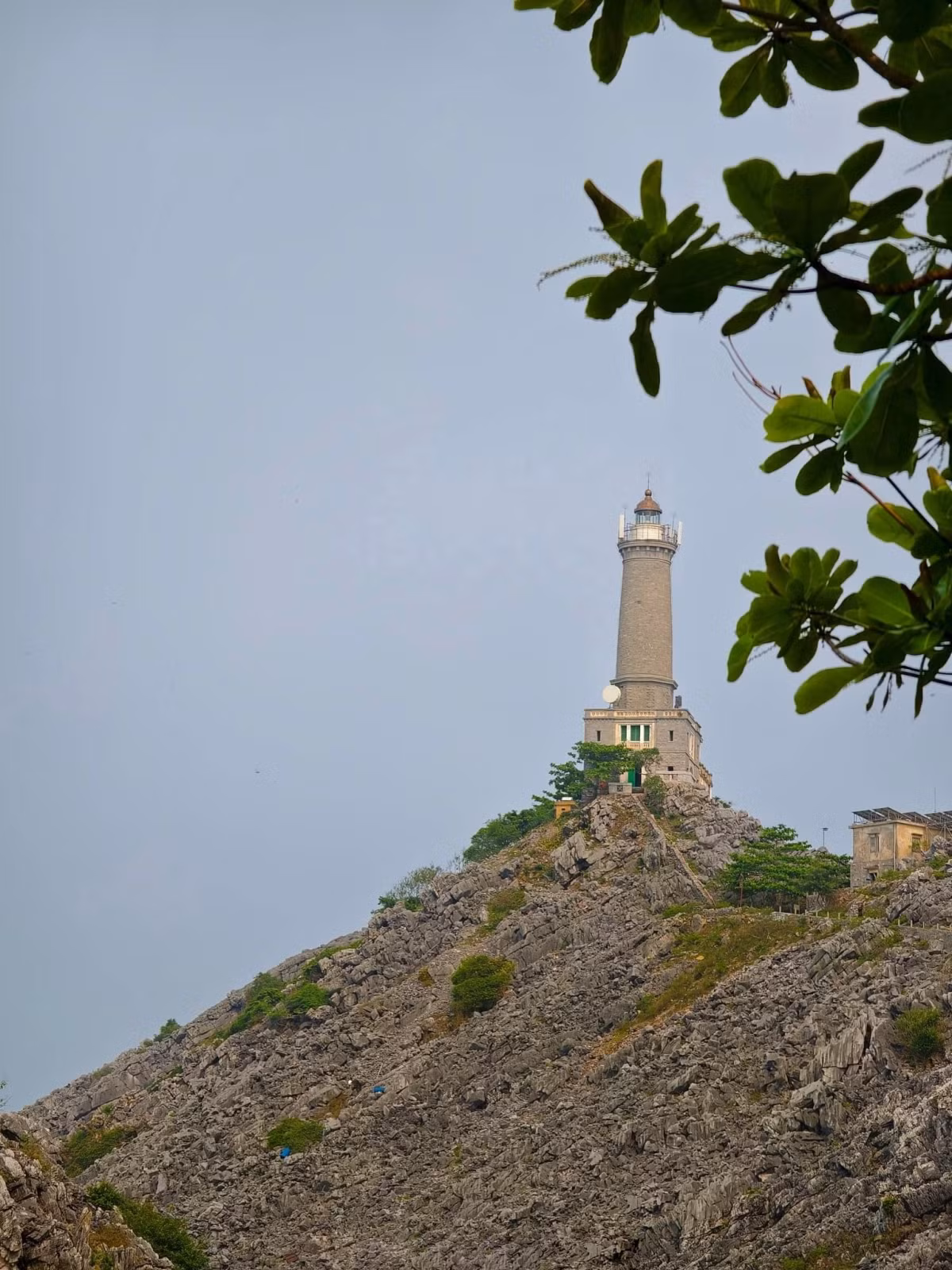 Kham pha hon dao khong nguoi o tai Hai Phong-Hinh-13