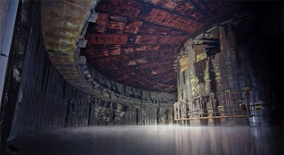 Nhà máy Abandoned Rocket, Nga.