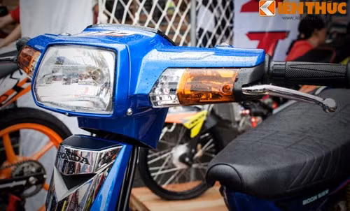 Bộ phận côn tay được độ của Dream Thái hàng khủng. Để có được chiếc xe thỏa mãn đam mê, chủ nhân của nó đã chi không dưới 100 triệu đồng.