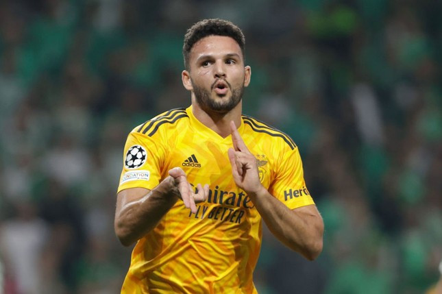 5 ngoi sao nao se cap ben MU trong thang 1/2023-Hinh-3