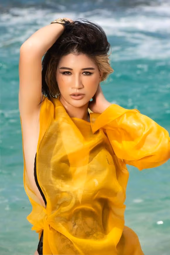 Khoe dang voi do tam, Trang Tran tu tin voi than thai sang chanh-Hinh-7