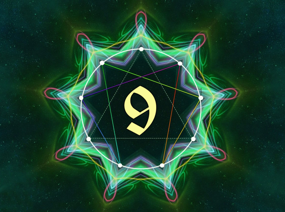 Trong lịch sử, từ phương Đông sang phương Tây, số 9 đã được nhiều nền văn hóa coi là một con số đặc biệt, biểu tượng cho những sức mạnh huyền bí, siêu nhiên.