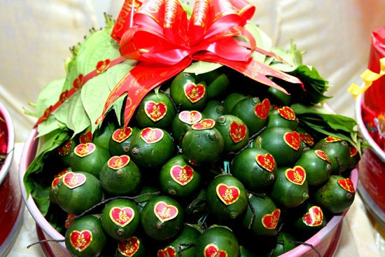 Do sự biến động thời của thời cuộc mà thời nay tục ăn trầu chỉ còn được duy trì tại một số vùng nông thôn ở Việt Nam. Dù vậy, trầu cau vẫn tiếp tục xuất hiện trong nhiều nghi lễ truyền thống như sự tiếp nối những nét văn hóa hồn hậu của các bậc tiền nhân...