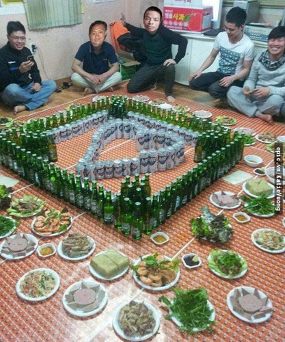  Tiệc Valentine hoành tráng, cấm các... chị em tham gia.